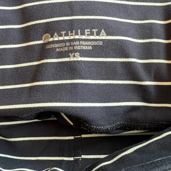 Athleta Navy White Stripe Capri Leggings XS Nautical Yoga Gym Athleisure - Picture 3 of 9